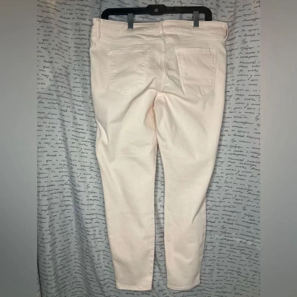 Like now Woman's‎ Gap jeans